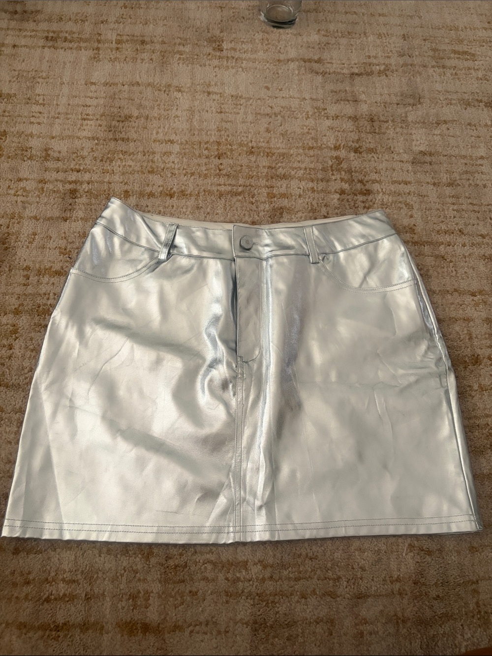 Micas metallic silver mini skirt